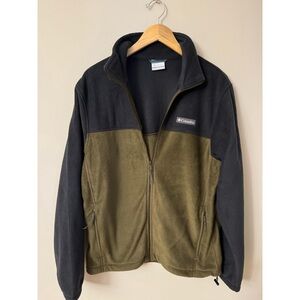 Men’s Medium Columbia Fleece Jacket